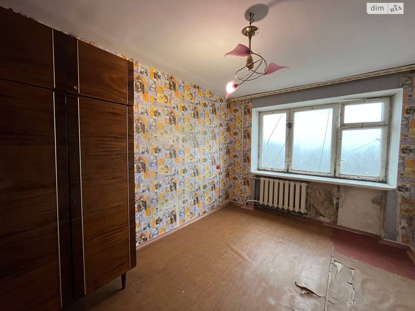 Продажа трехкомнатной квартиры в Кривом Роге, на просп. Университетский 63, фото 1 Продажа трехкомнатной квартиры в Кривом Роге, на просп. Университетский 63, фото 1