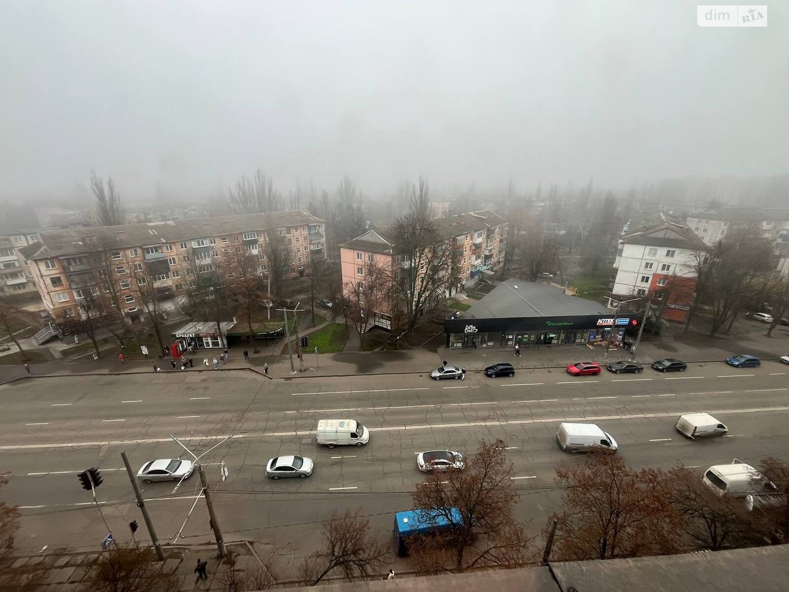 Продажа трехкомнатной квартиры в Кривом Роге, на просп. Университетский 63, фото 1 Продажа трехкомнатной квартиры в Кривом Роге, на просп. Университетский 63, фото 1