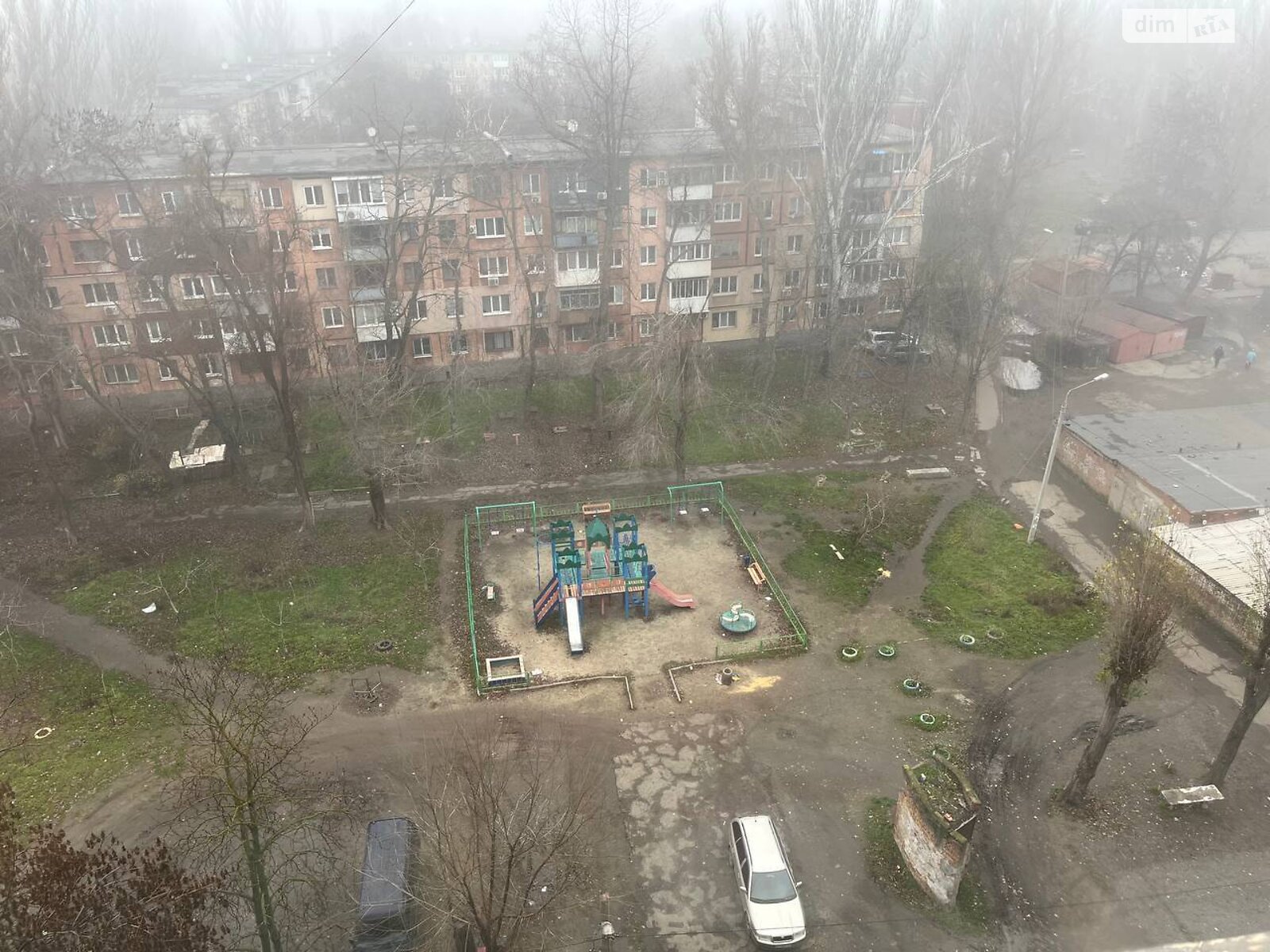 Продажа трехкомнатной квартиры в Кривом Роге, на просп. Университетский 63, фото 1 Продажа трехкомнатной квартиры в Кривом Роге, на просп. Университетский 63, фото 1