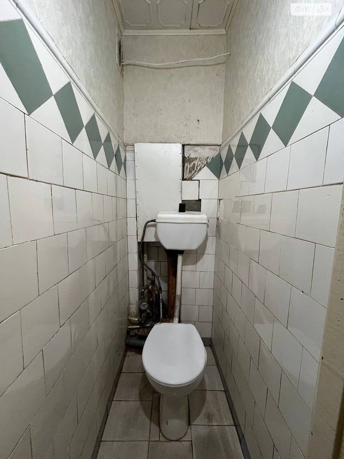 Продажа трехкомнатной квартиры в Кривом Роге, на просп. Университетский 63, фото 1 Продажа трехкомнатной квартиры в Кривом Роге, на просп. Университетский 63, фото 1