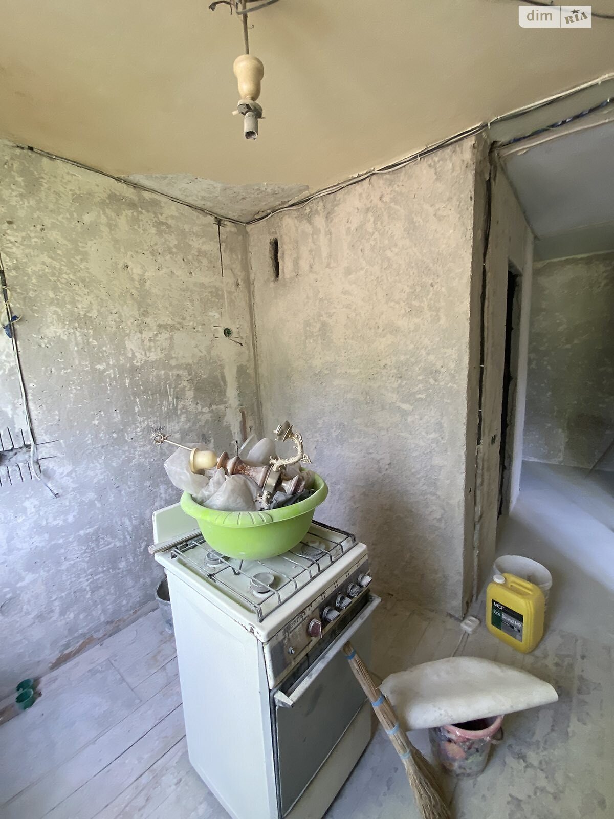 Продажа однокомнатной квартиры в Кривом Роге, на ул. Виталия Матусевича 55, фото 1 Продажа однокомнатной квартиры в Кривом Роге, на ул. Виталия Матусевича 55, фото 1
