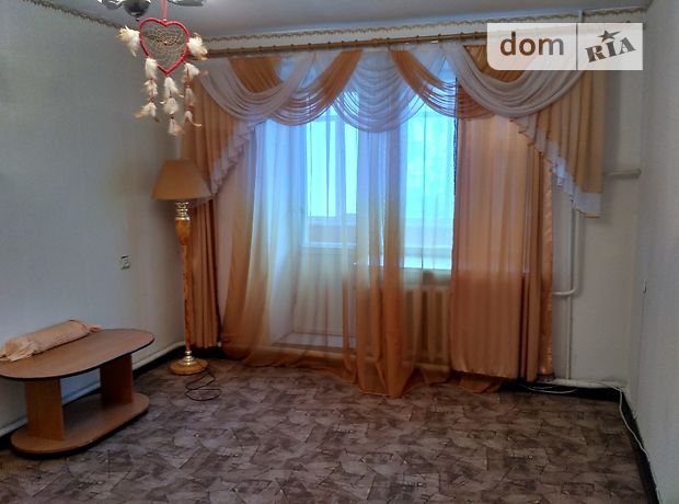 Продажа трехкомнатной квартиры в Кролевце, на Осипенко фото 1 Продажа трехкомнатной квартиры в Кролевце, на Осипенко фото 1
