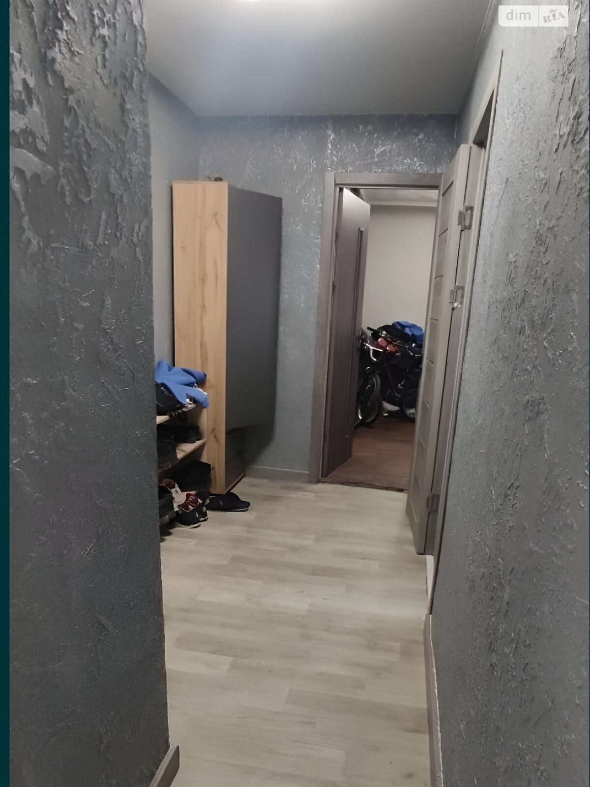 Продаж двокімнатної квартири в Кропивницькому, на вул. Попова, район 101-й мікрорайон фото 1 Продаж двокімнатної квартири в Кропивницькому, на вул. Попова, район 101-й мікрорайон фото 1