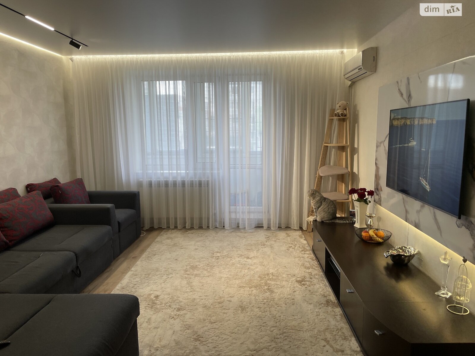 Продажа трехкомнатной квартиры в Кропивницком, на бул. Студенческий, район 5/5 фото 1 Продажа трехкомнатной квартиры в Кропивницком, на бул. Студенческий, район 5/5 фото 1