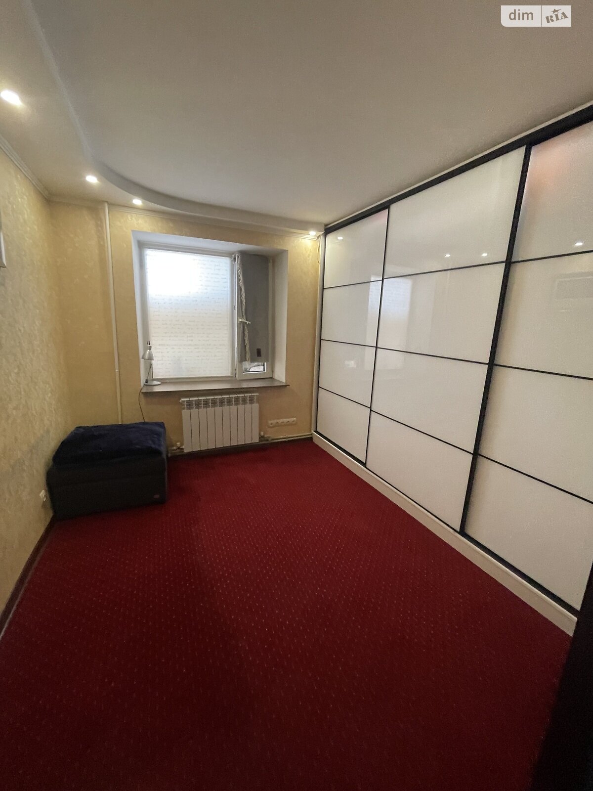 Продажа трехкомнатной квартиры в Кропивницком, на бул. Студенческий, район 5/5 фото 1 Продажа трехкомнатной квартиры в Кропивницком, на бул. Студенческий, район 5/5 фото 1