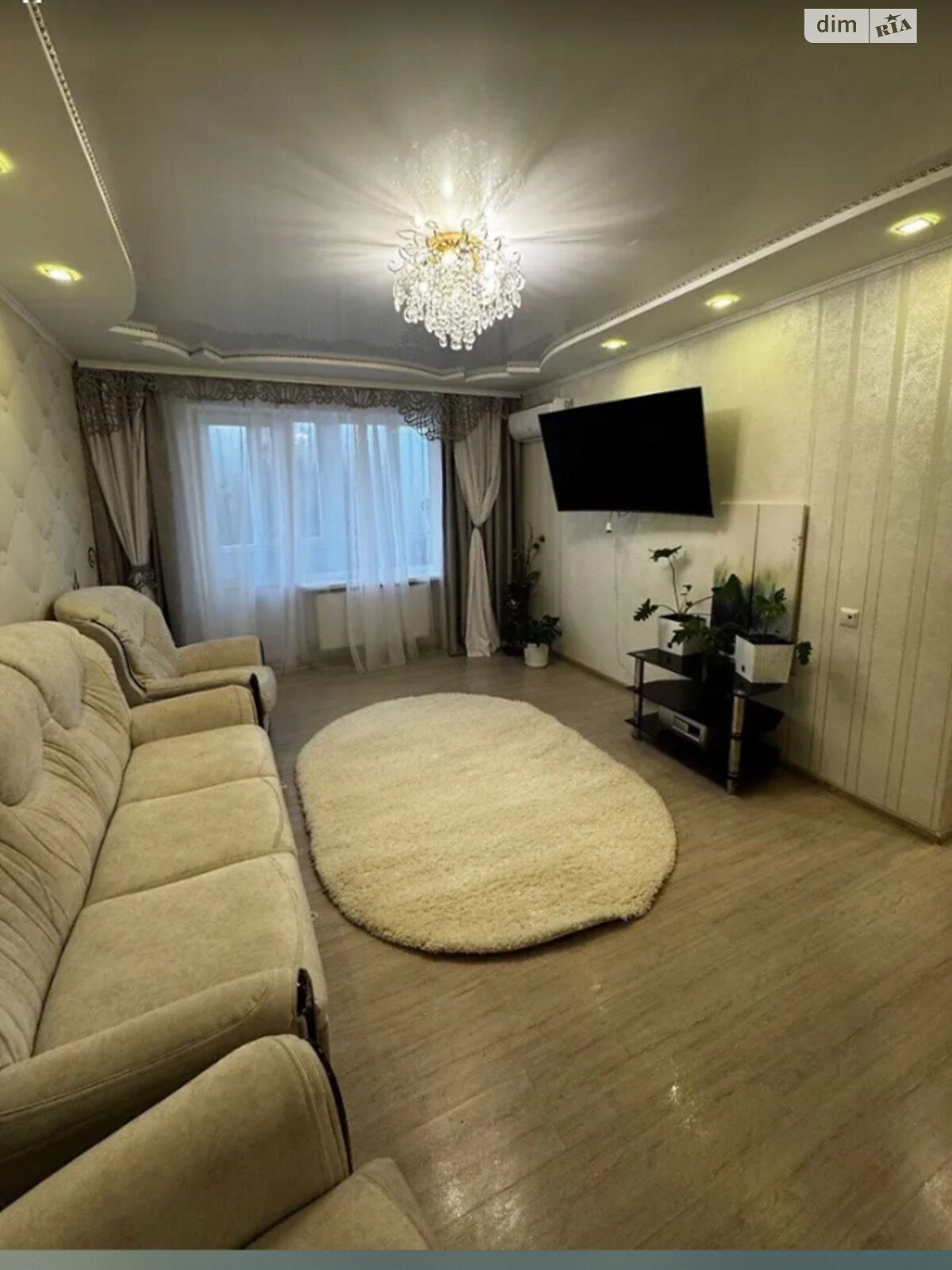 Продаж трикімнатної квартири в Кропивницькому, на вул. Корольова Академіка, район Черемушки фото 1 Продаж трикімнатної квартири в Кропивницькому, на вул. Корольова Академіка, район Черемушки фото 1