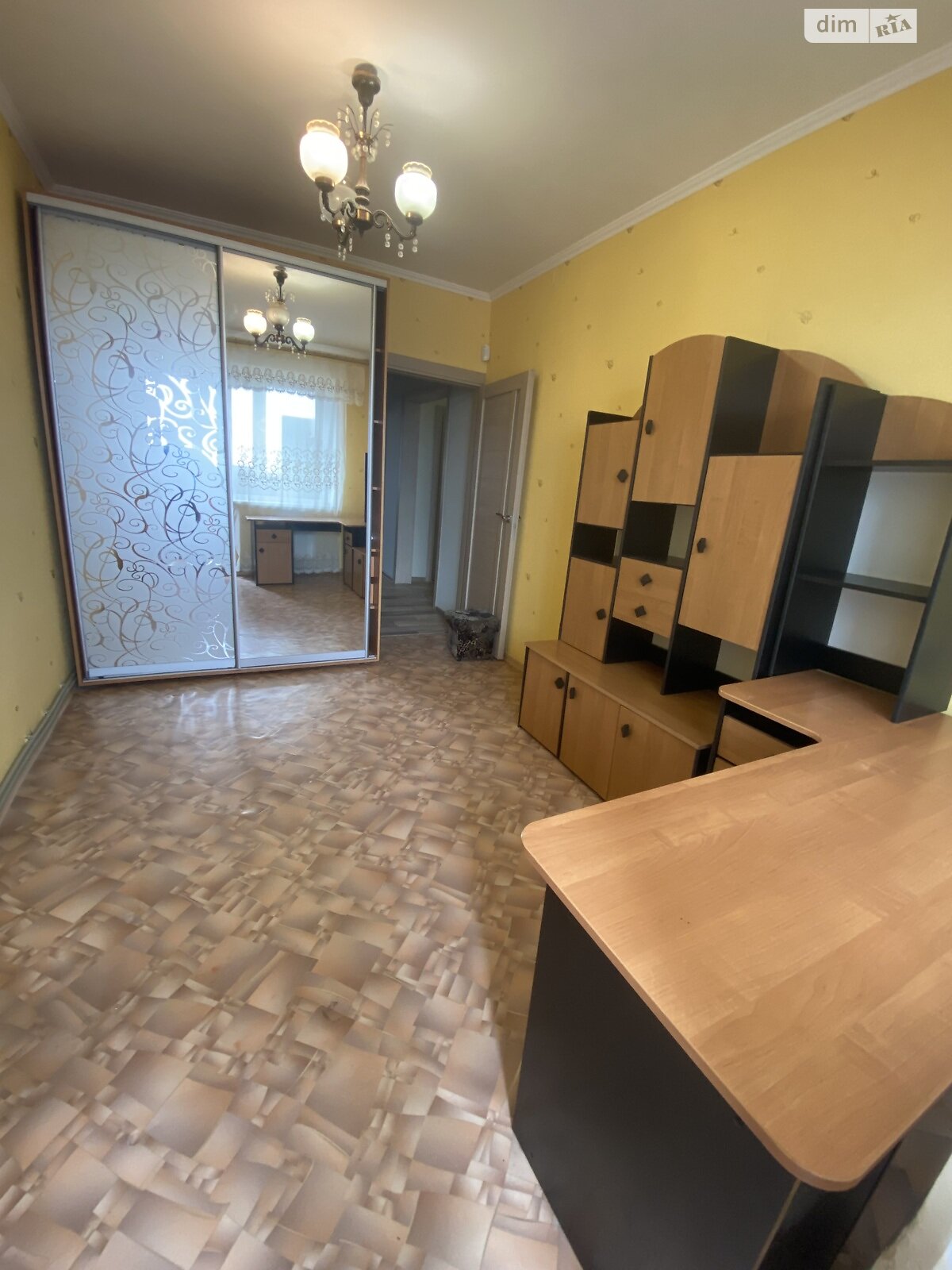 Продажа трехкомнатной квартиры в Кропивницком, на ул. Героев Украины, район Космонавтов фото 1 Продажа трехкомнатной квартиры в Кропивницком, на ул. Героев Украины, район Космонавтов фото 1