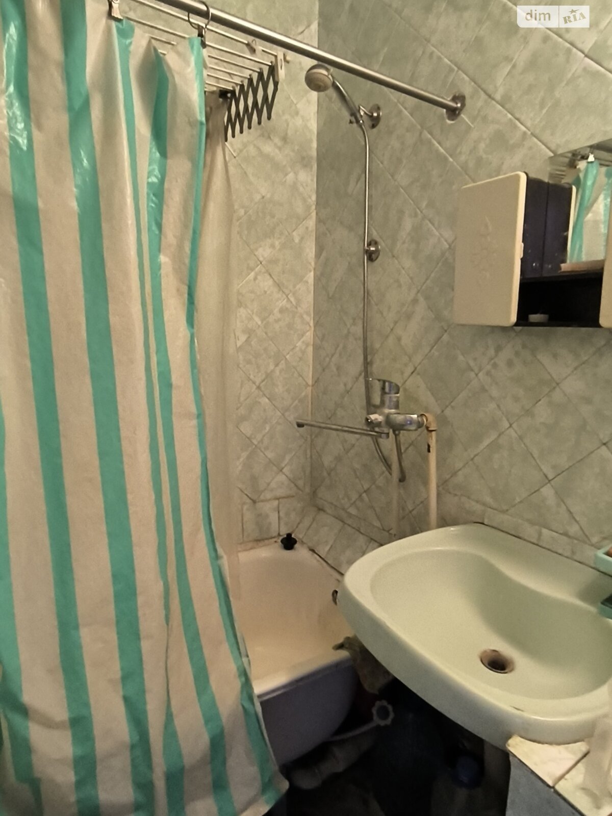 Продажа трехкомнатной квартиры в Кропивницком, на ул. Независимости, район Космонавтов фото 1 Продажа трехкомнатной квартиры в Кропивницком, на ул. Независимости, район Космонавтов фото 1