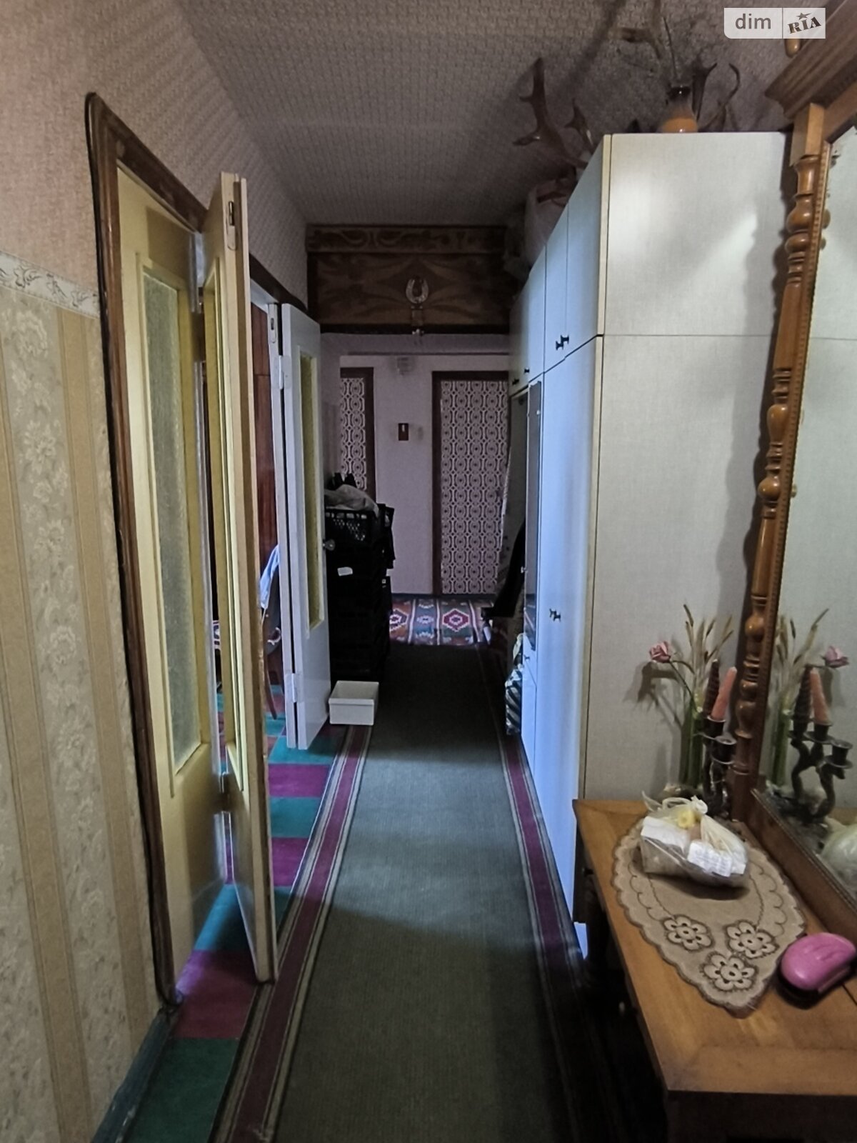 Продажа трехкомнатной квартиры в Кропивницком, на ул. Независимости, район Космонавтов фото 1 Продажа трехкомнатной квартиры в Кропивницком, на ул. Независимости, район Космонавтов фото 1