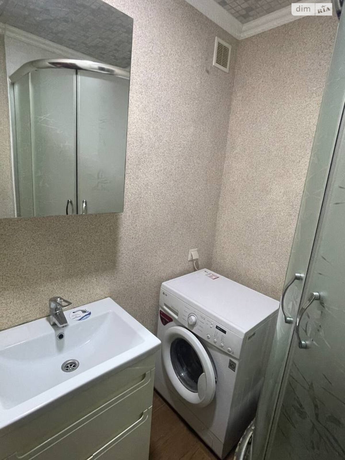 Продажа двухкомнатной квартиры в Кропивницком, на ул. Попова 11 корпус 3, район Космонавтов фото 1