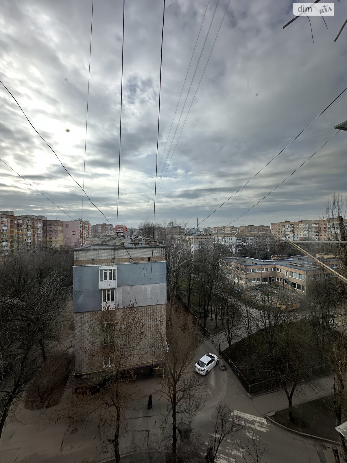 Продажа трехкомнатной квартиры в Кропивницком, на ул. Вокзальная 18 корпус 2, район Ковалёвка фото 1