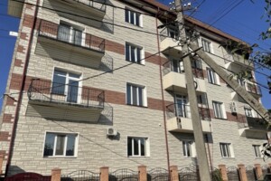 Продаж чотирикімнатної квартири в Кропивницькому, на вул. Гонти, район Ковалівка фото 2