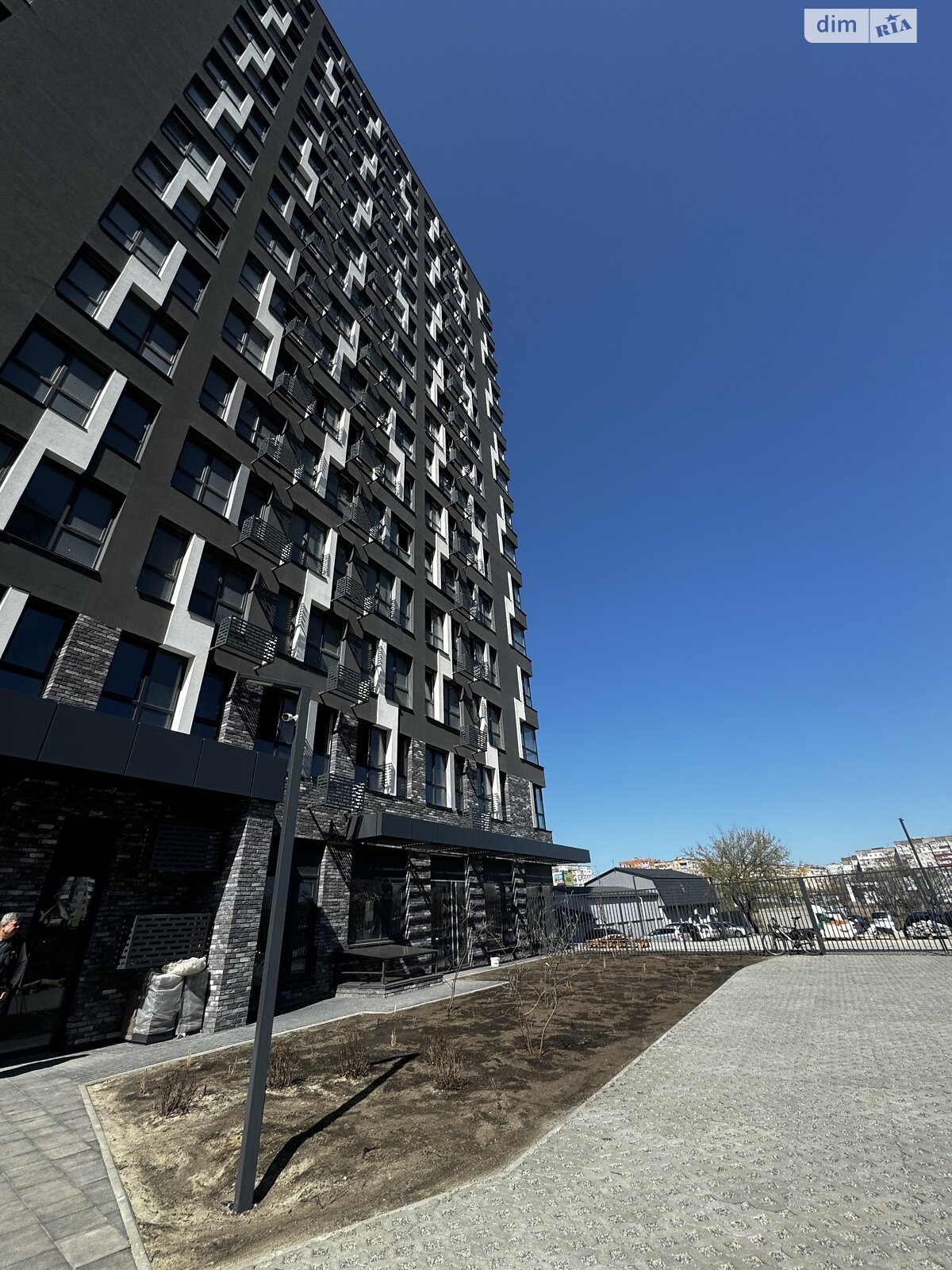 Продажа двухкомнатной квартиры в Кропивницком, на ул. Андреевская 2Б, район Крепостной фото 1 Продажа двухкомнатной квартиры в Кропивницком, на ул. Андреевская 2Б, район Крепостной фото 1