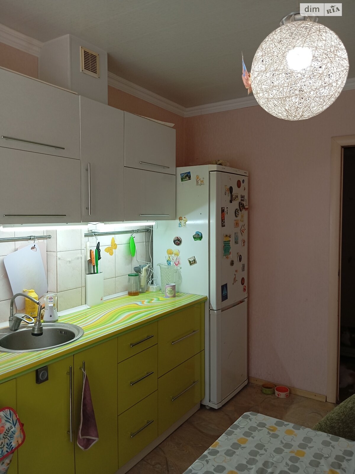 Продажа трехкомнатной квартиры в Кропивницком, на ул. Никитина Василия 23Г, район Крепостной фото 1 Продажа трехкомнатной квартиры в Кропивницком, на ул. Никитина Василия 23Г, район Крепостной фото 1