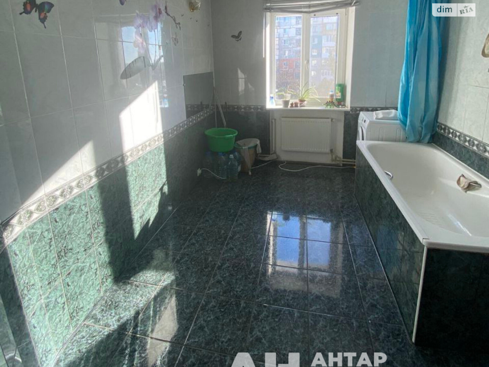 Продаж трикімнатної квартири в Кропивницькому, на вул. Островського, район Фортечний фото 1 Продаж трикімнатної квартири в Кропивницькому, на вул. Островського, район Фортечний фото 1
