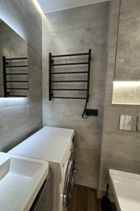 Продаж двокімнатної квартири в Кропивницькому, на пров. Донцова Дмитра, район Фортечний фото 2