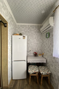 Продаж однокімнатної квартири в Кропивницькому, на вул. Металургів, фото 2