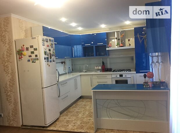 Продажа трехкомнатной квартиры в Кропивницком, район Новое фото 1 Продажа трехкомнатной квартиры в Кропивницком, район Новое фото 1