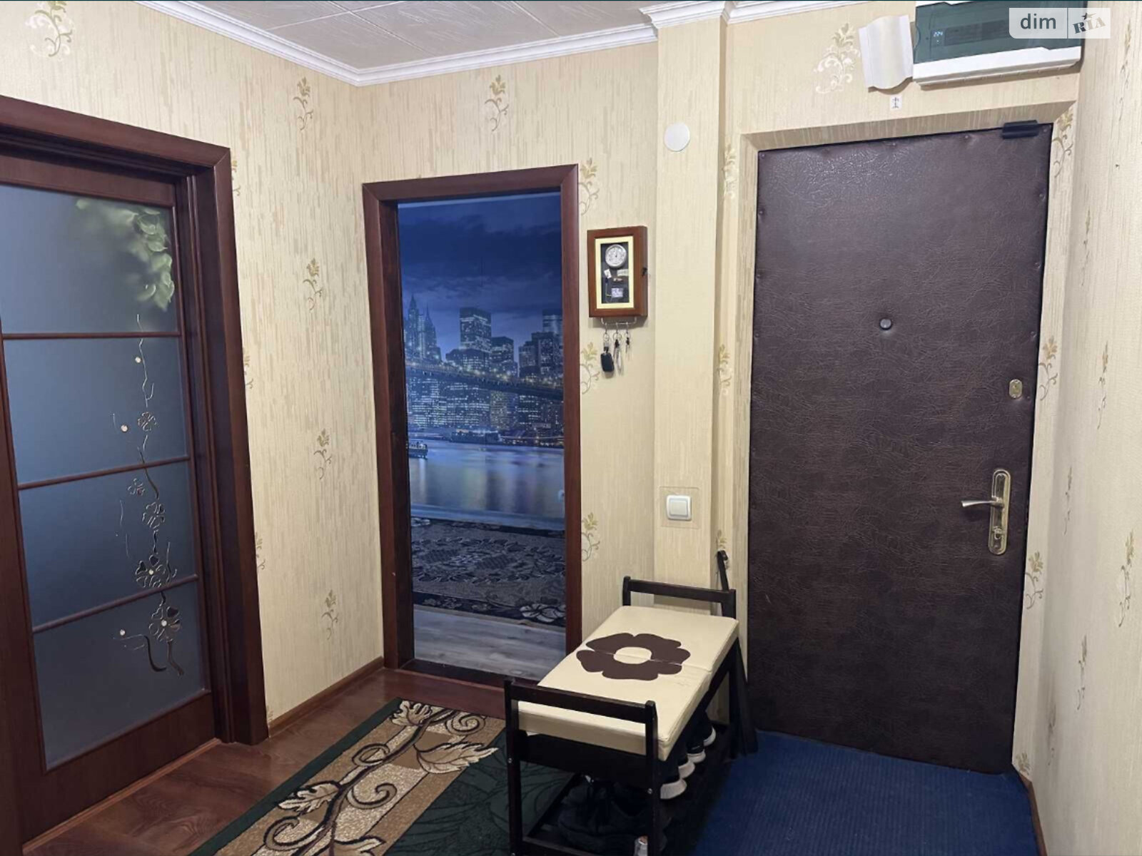 Продажа четырехкомнатной квартиры в Кропивницком, на пер. Короленко, район Новониколаевка фото 1 Продажа четырехкомнатной квартиры в Кропивницком, на пер. Короленко, район Новониколаевка фото 1