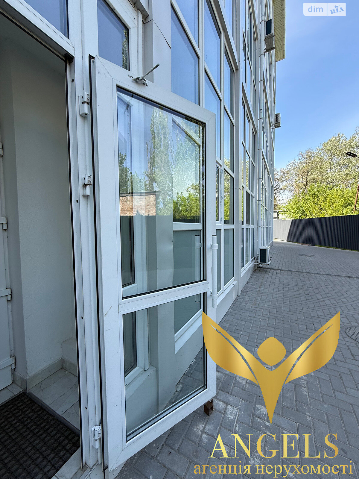 Продаж двокімнатної квартири в Кропивницькому, на вул. Степана Чобану 2Н, район Новомиколаївка фото 1 Продаж двокімнатної квартири в Кропивницькому, на вул. Степана Чобану 2Н, район Новомиколаївка фото 1