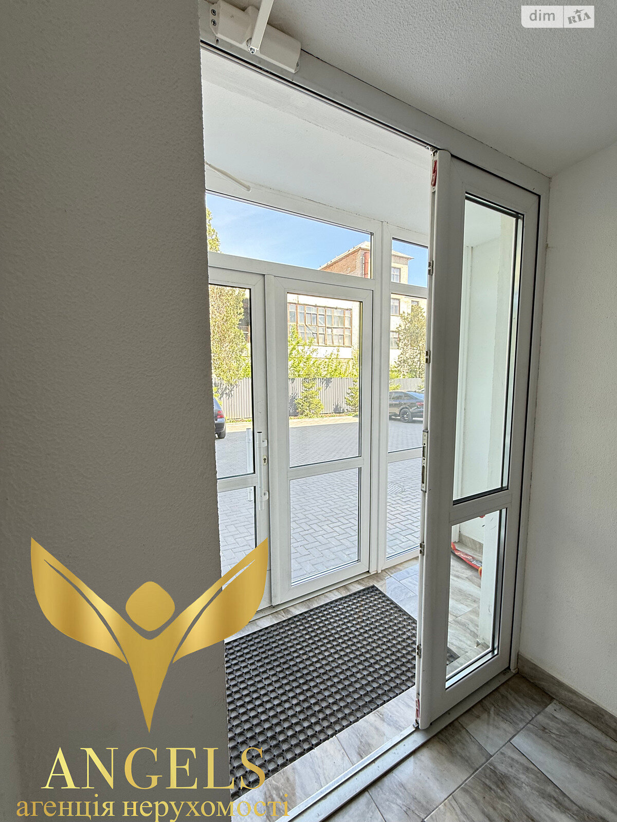 Продаж чотирикімнатної квартири в Кропивницькому, на вул. Степана Чобану 2Н, район Новомиколаївка фото 1 Продаж чотирикімнатної квартири в Кропивницькому, на вул. Степана Чобану 2Н, район Новомиколаївка фото 1