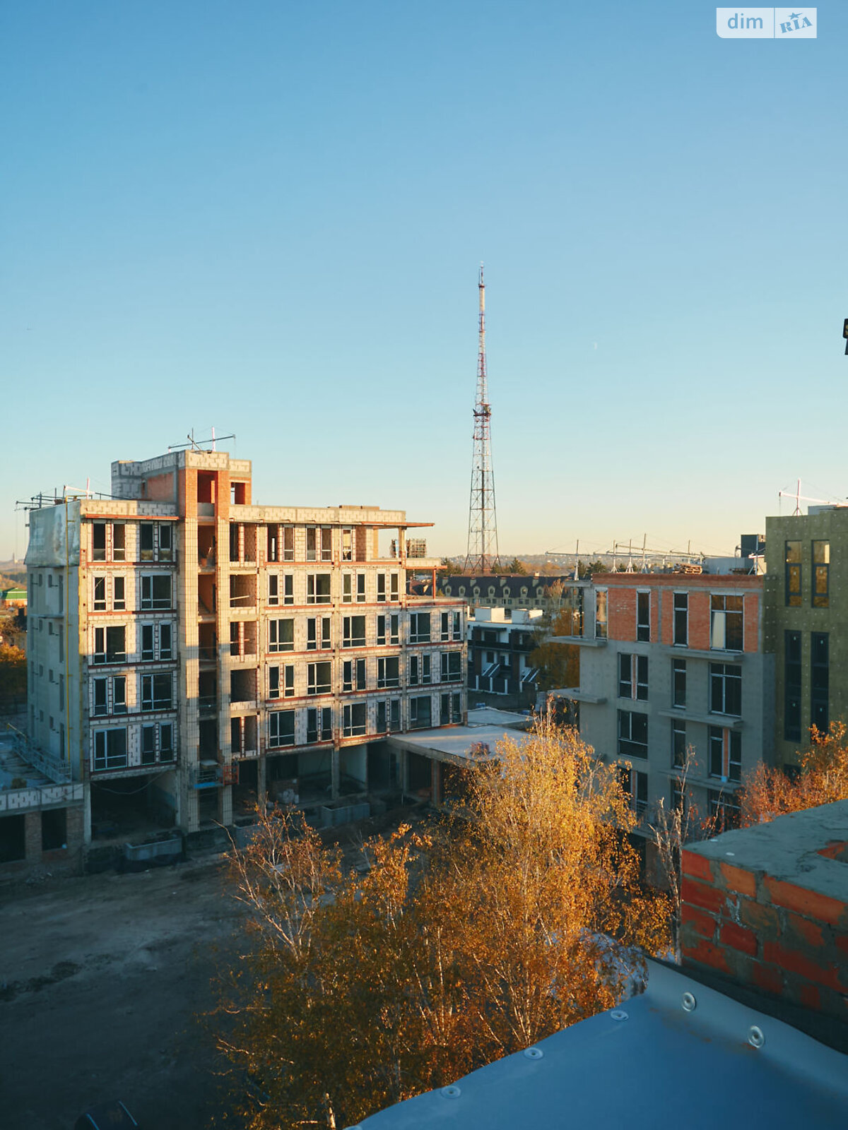 Продажа трехкомнатной квартиры в Кропивницком, на ул. Яновского, район Подольский фото 1