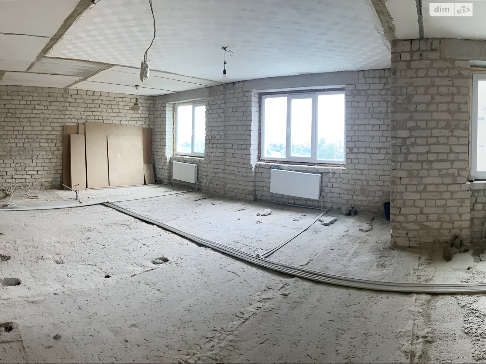Продаж чотирикімнатної квартири в Кропивницькому, на вул. Степана Чобану, фото 1 Продаж чотирикімнатної квартири в Кропивницькому, на вул. Степана Чобану, фото 1