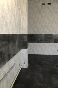Продаж трикімнатної квартири в Кропивницькому, на вул. Театральна, район Центр фото 2