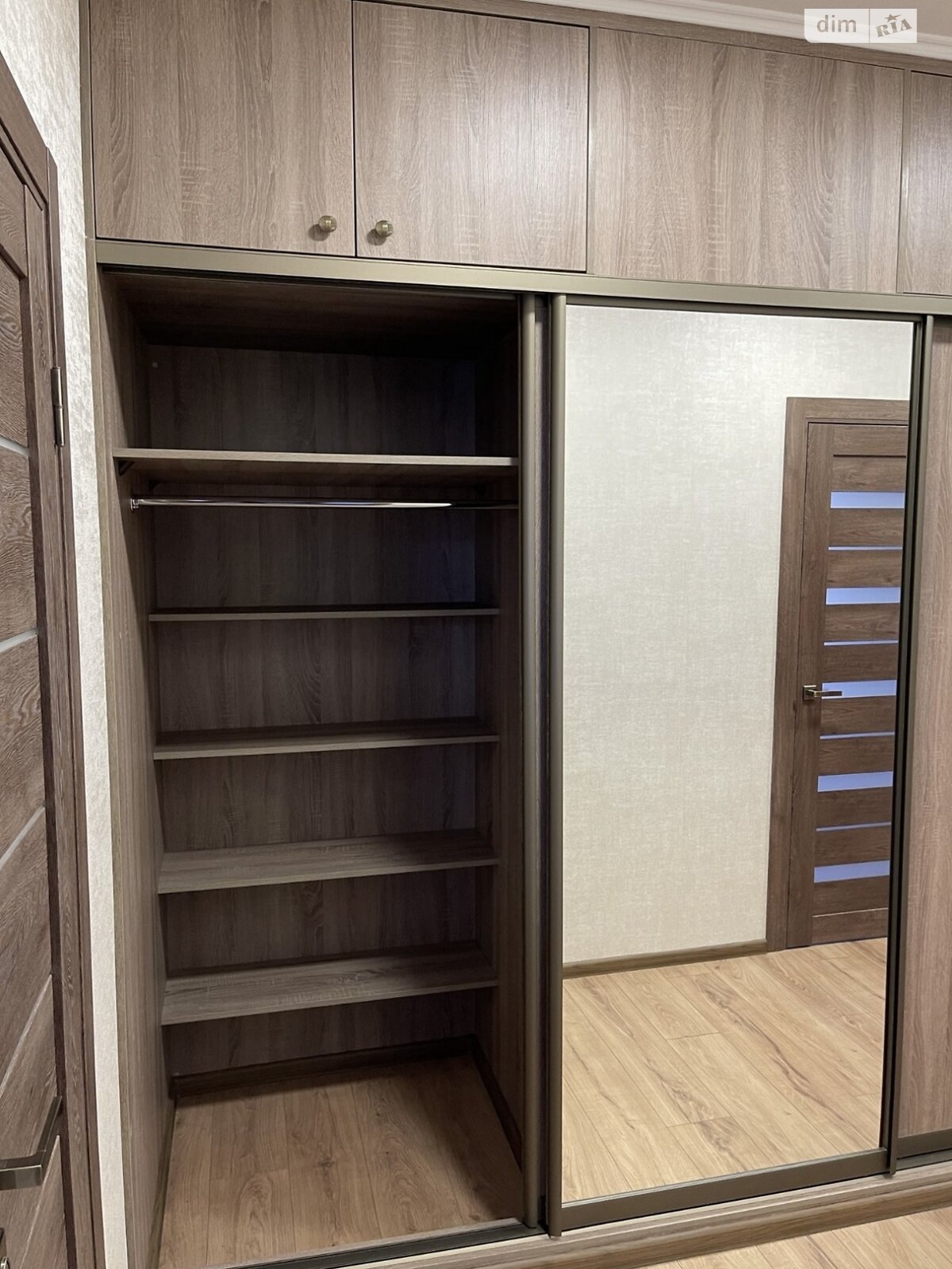 Продаж трикімнатної квартири в Кропивницькому, на вул. Театральна, район Центр фото 1 Продаж трикімнатної квартири в Кропивницькому, на вул. Театральна, район Центр фото 1