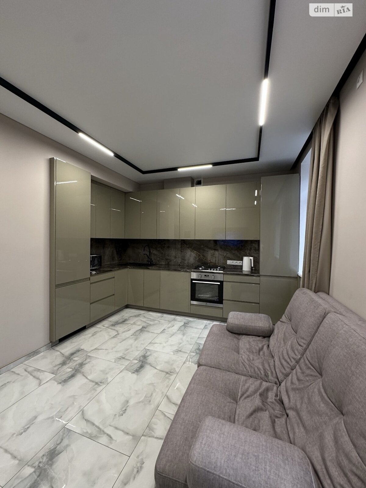 Продажа двухкомнатной квартиры в Кропивницком, на ул. Карпы Тараса, район Центр фото 1 Продажа двухкомнатной квартиры в Кропивницком, на ул. Карпы Тараса, район Центр фото 1