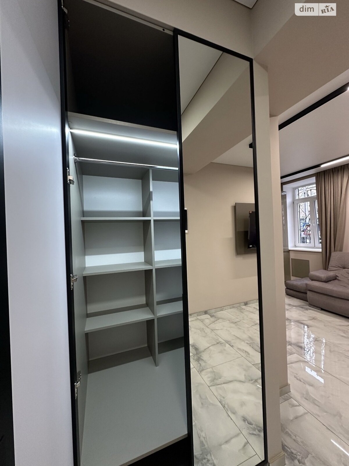 Продажа двухкомнатной квартиры в Кропивницком, на ул. Карпы Тараса, район Центр фото 1 Продажа двухкомнатной квартиры в Кропивницком, на ул. Карпы Тараса, район Центр фото 1