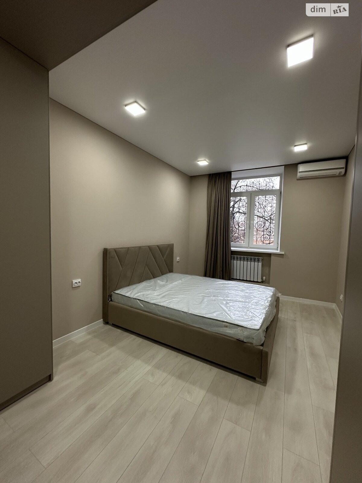 Продажа двухкомнатной квартиры в Кропивницком, на ул. Карпы Тараса, район Центр фото 1 Продажа двухкомнатной квартиры в Кропивницком, на ул. Карпы Тараса, район Центр фото 1