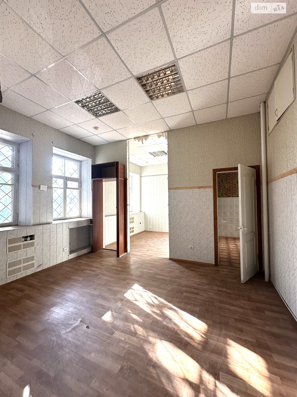 Продажа трехкомнатной квартиры в Кропивницком, на ул. Преображенская 16, район Центр фото 1