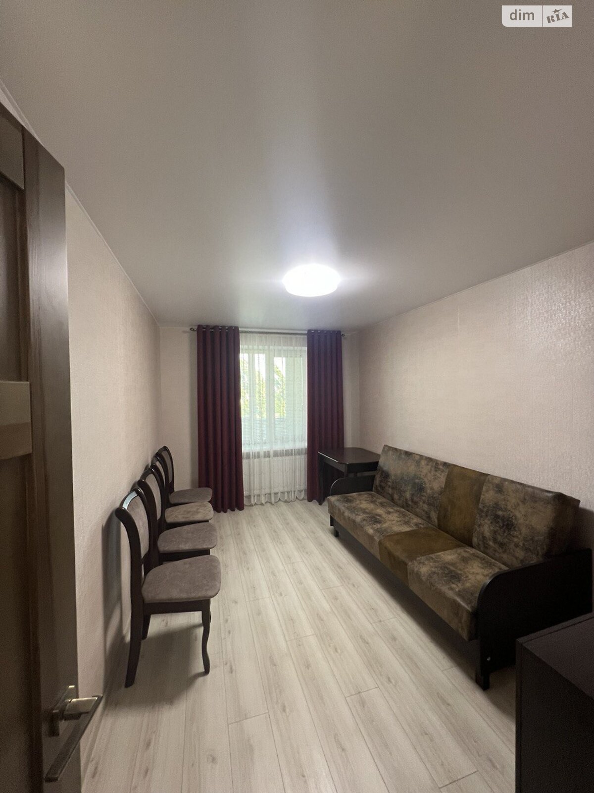 Продаж чотирикімнатної квартири в Кропивницькому, на вул. Степана Бандери, район Центр фото 1