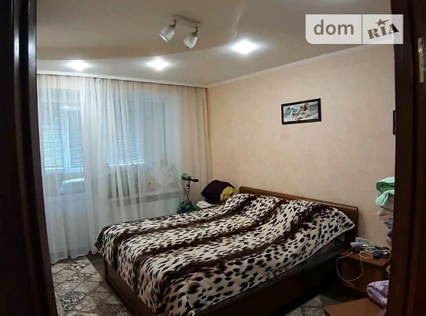 Продажа трехкомнатной квартиры в Кропивницком, район Центр фото 1 Продажа трехкомнатной квартиры в Кропивницком, район Центр фото 1