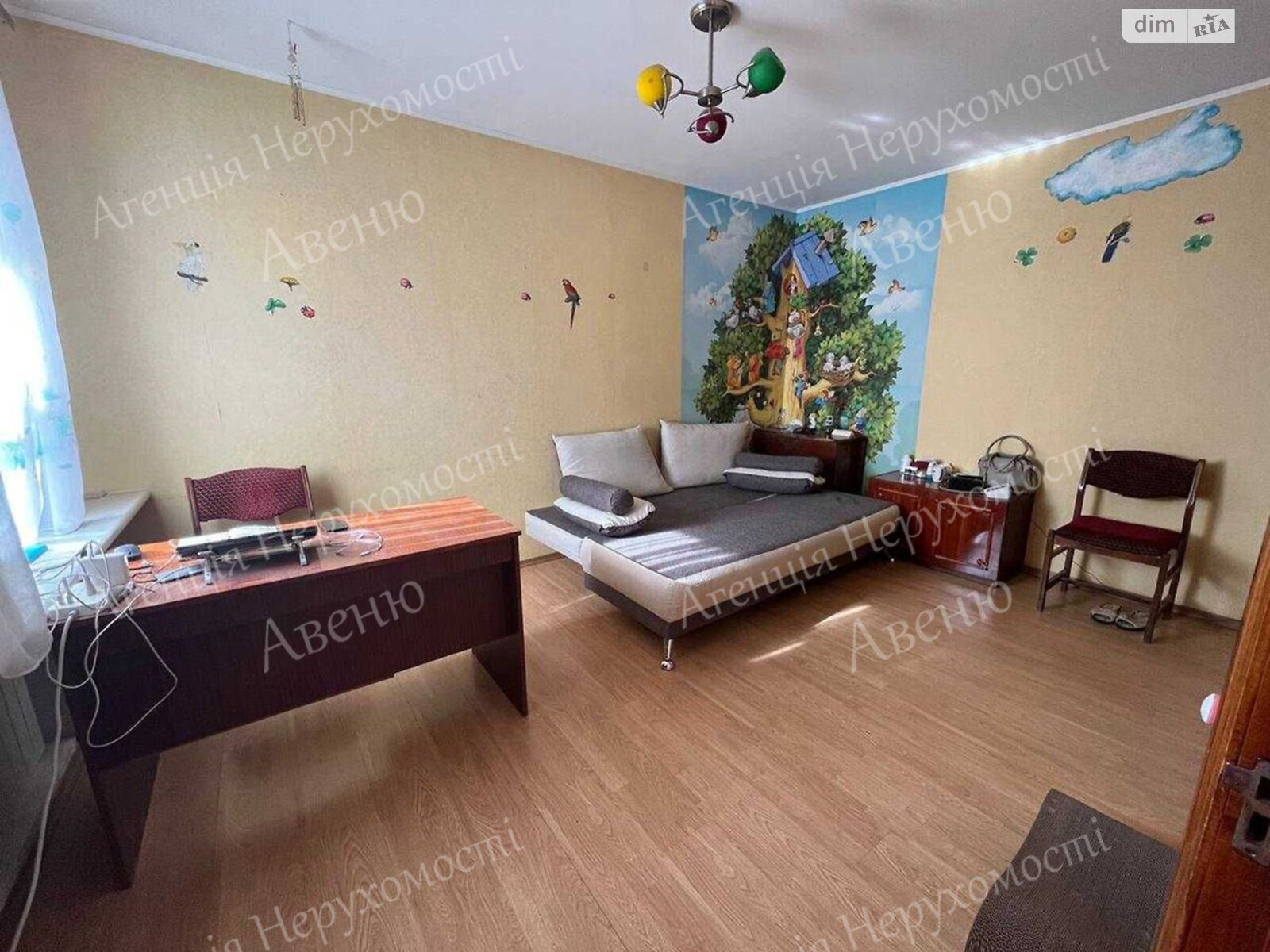 Продажа трехкомнатной квартиры в Кропивницком, на Центр, район Центр фото 1