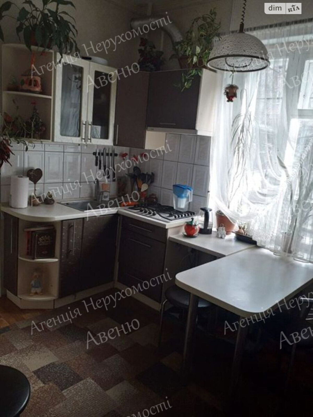 Продаж трикімнатної квартири в Кропивницькому, на центр, район Центр фото 1