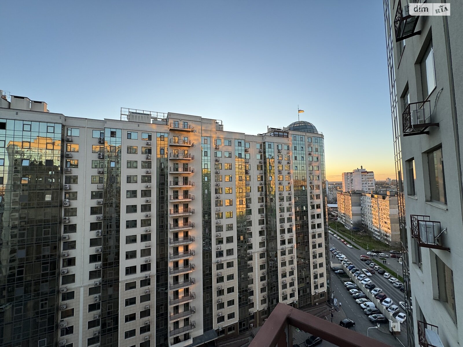 Продажа трехкомнатной квартиры в Крыжановка, на ул. Марсельская 35А, фото 1