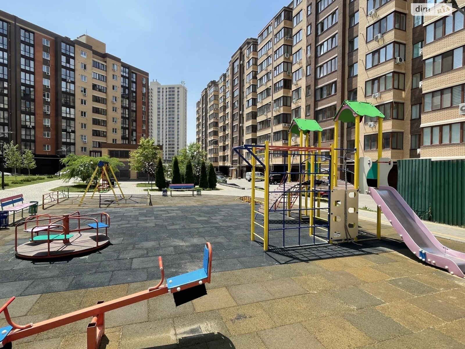 Продаж двокімнатної квартири в Крижанівка, на вул. Академіка Сахарова, фото 1 Продаж двокімнатної квартири в Крижанівка, на вул. Академіка Сахарова, фото 1