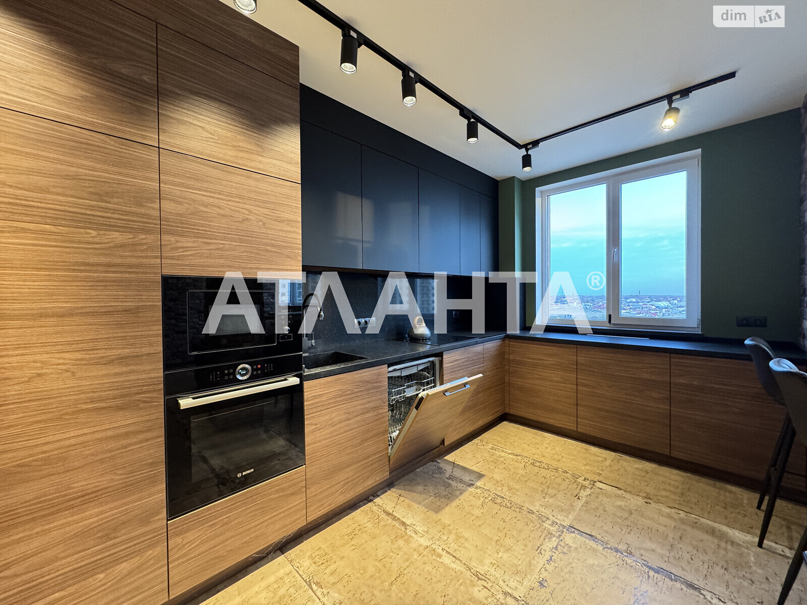 Продажа четырехкомнатной квартиры в Крыжановке, на ул. Академика Сахарова 9, фото 1 Продажа четырехкомнатной квартиры в Крыжановке, на ул. Академика Сахарова 9, фото 1