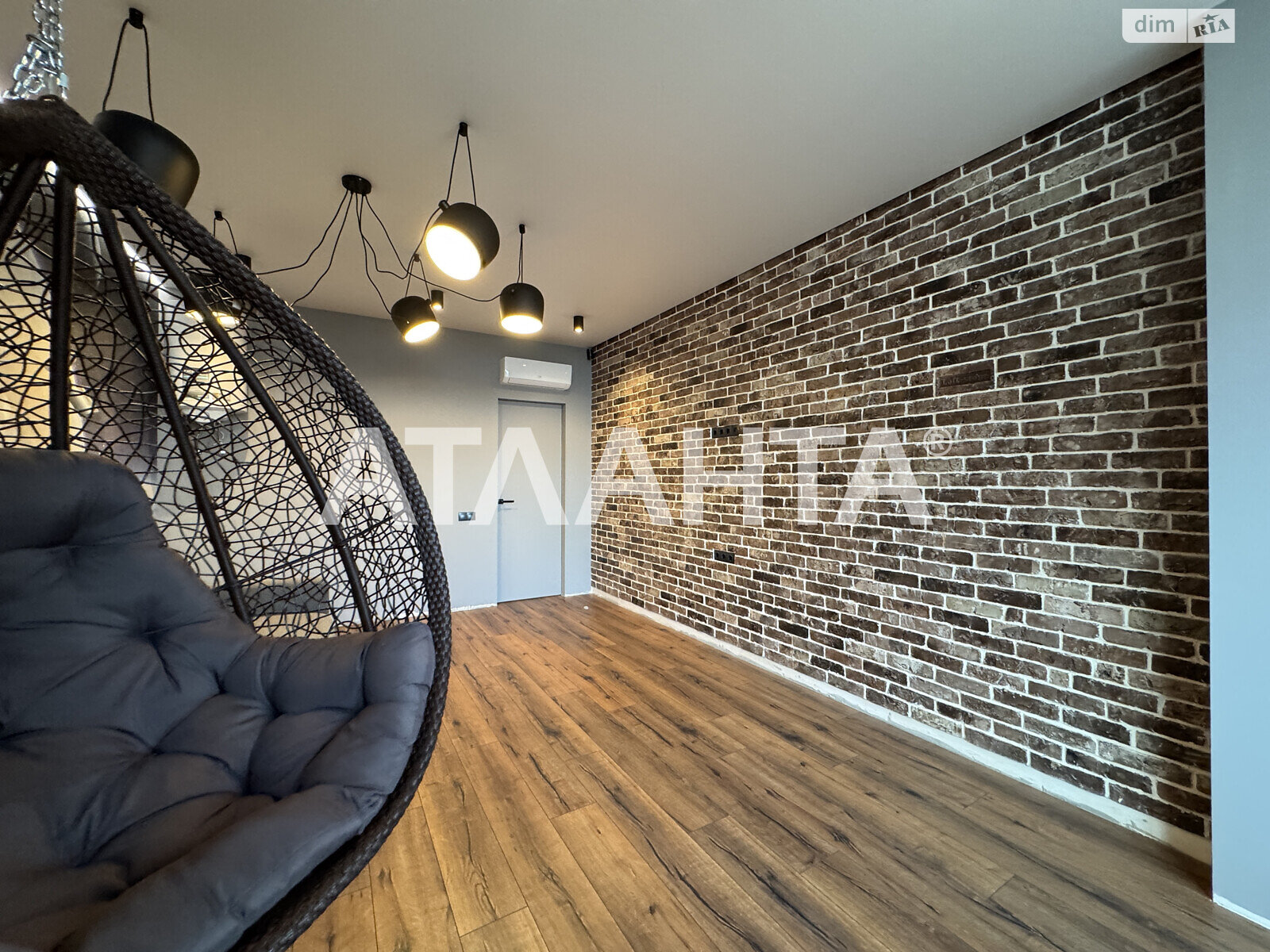 Продажа четырехкомнатной квартиры в Крыжановке, на ул. Академика Сахарова 9, фото 1 Продажа четырехкомнатной квартиры в Крыжановке, на ул. Академика Сахарова 9, фото 1