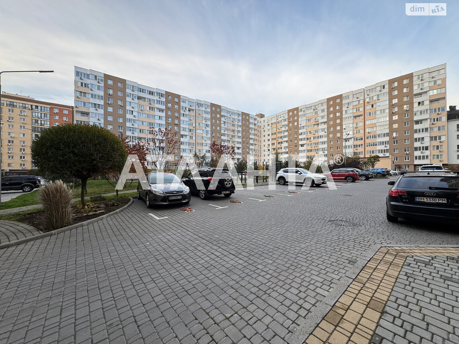 Продажа четырехкомнатной квартиры в Крыжановке, на ул. Академика Сахарова 9, фото 1 Продажа четырехкомнатной квартиры в Крыжановке, на ул. Академика Сахарова 9, фото 1