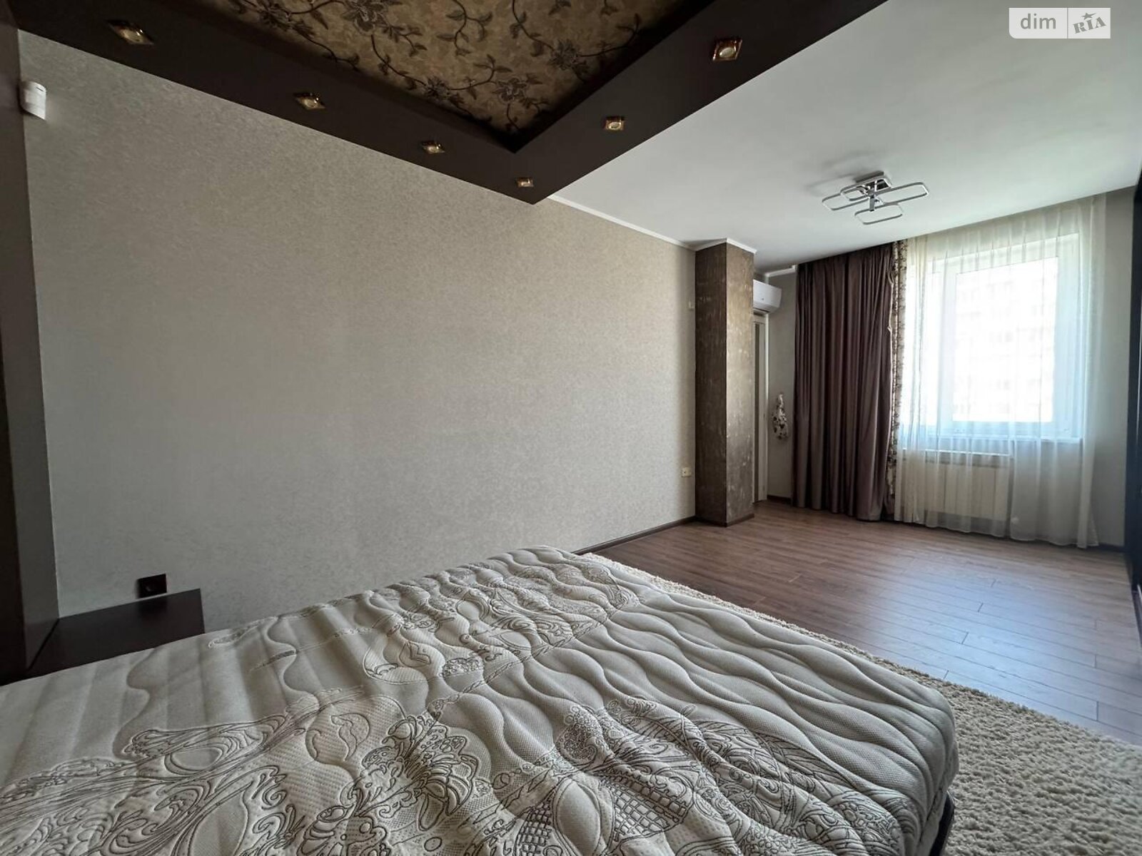 Продаж двокімнатної квартири в Кріжанівці, на вул. Генерала Бочарова, фото 1 Продаж двокімнатної квартири в Кріжанівці, на вул. Генерала Бочарова, фото 1