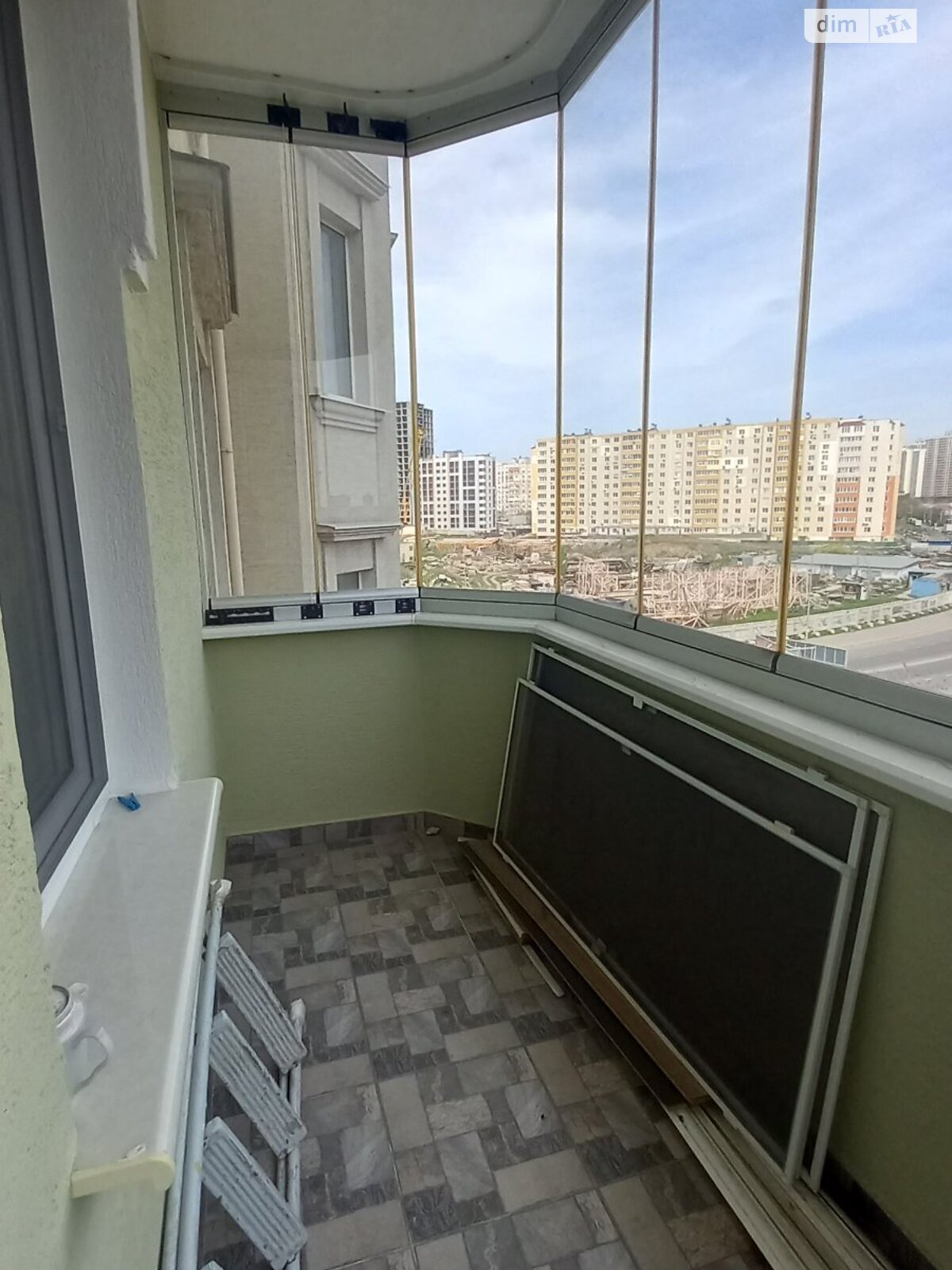 Продажа трехкомнатной квартиры в Крыжановке, на ул. Миланская, фото 1