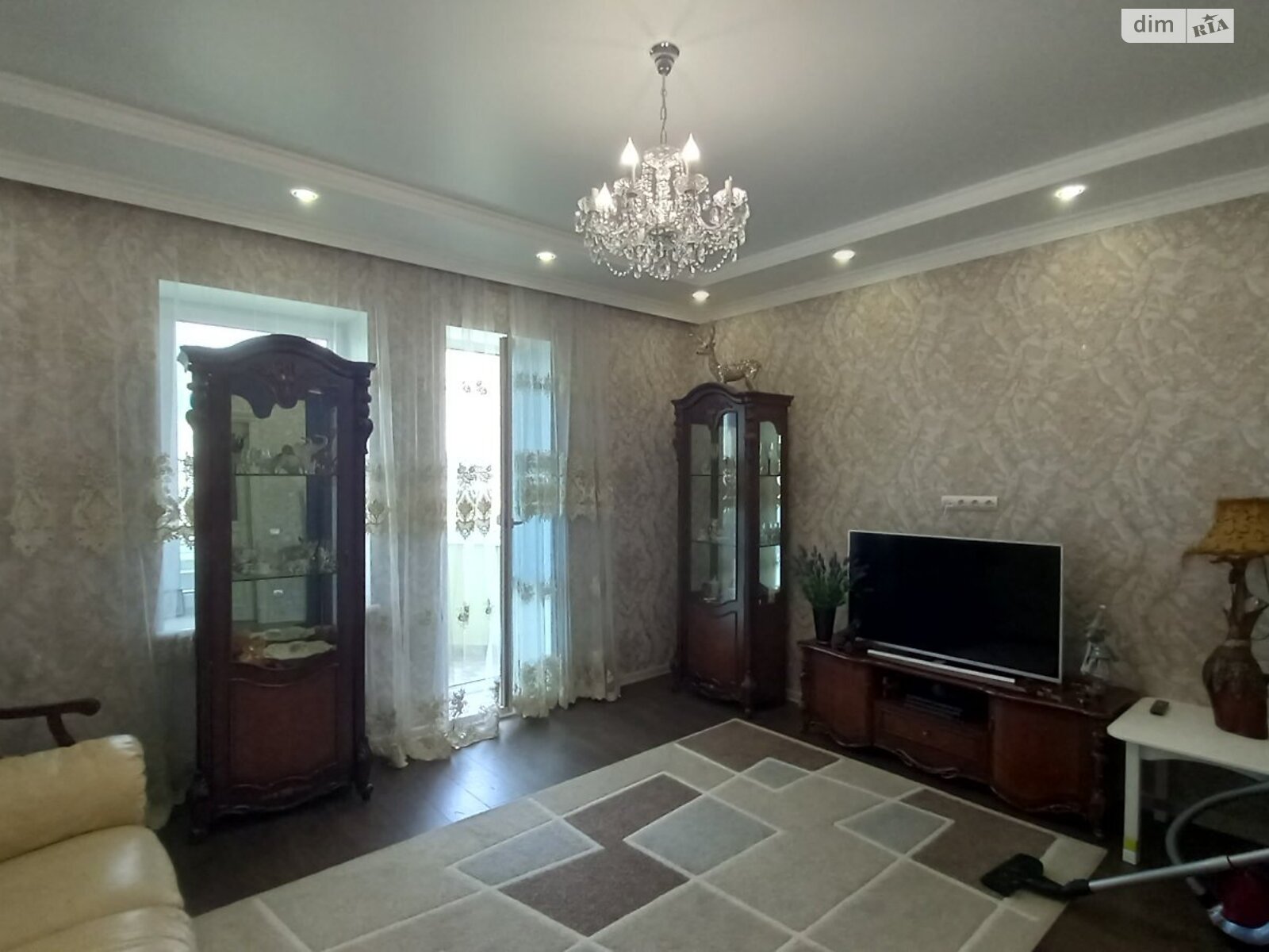 Продажа трехкомнатной квартиры в Крыжановке, на ул. Миланская, фото 1