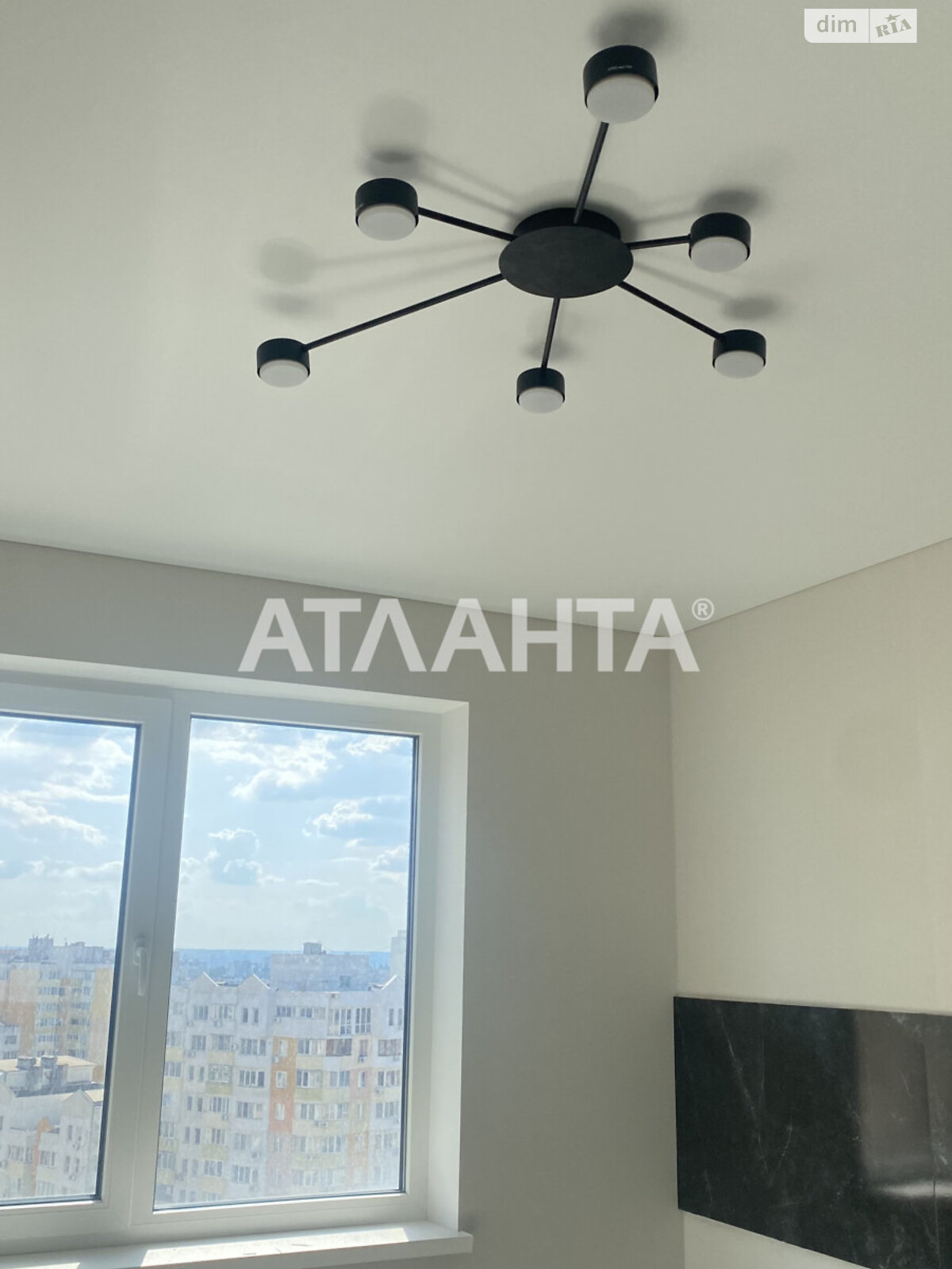 Продаж двокімнатної квартири в Кріжанівці, на вул. Академіка Сахарова, район Пересипський фото 2 Продаж двокімнатної квартири в Кріжанівці, на вул. Академіка Сахарова, район Пересипський фото 2