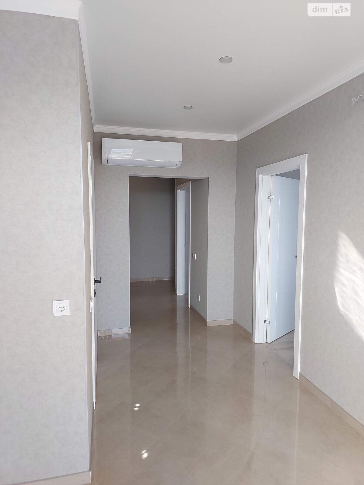 Продаж двокімнатної квартири в Крижанівка, на вул. Академіка Сахарова 3Е, фото 1 Продаж двокімнатної квартири в Крижанівка, на вул. Академіка Сахарова 3Е, фото 1