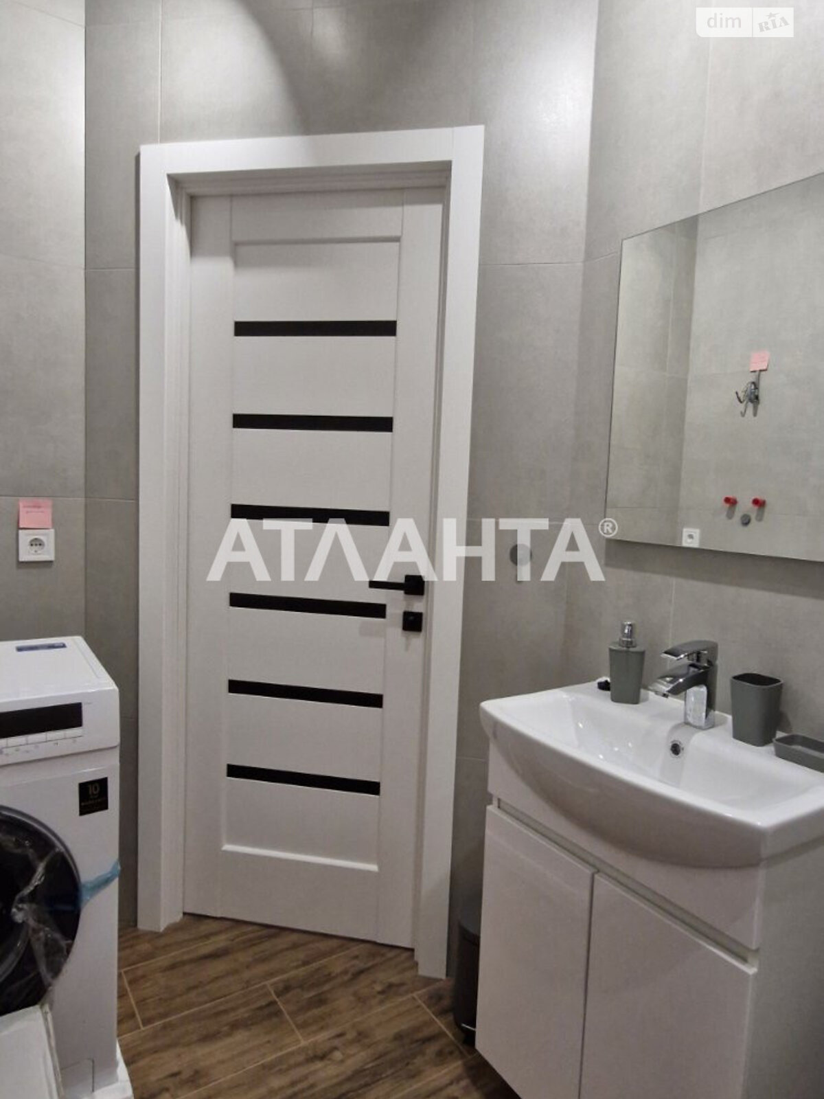 Продажа однокомнатной квартиры в Крыжановка, на ул. Академика Сахарова 3Е, фото 1 Продажа однокомнатной квартиры в Крыжановка, на ул. Академика Сахарова 3Е, фото 1