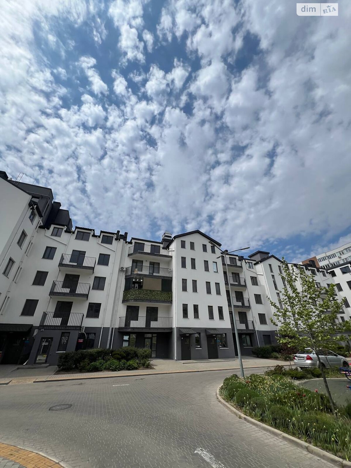 Продаж трикімнатної квартири в Крижанівка, на вул. Академіка Сахарова 11, фото 1 Продаж трикімнатної квартири в Крижанівка, на вул. Академіка Сахарова 11, фото 1