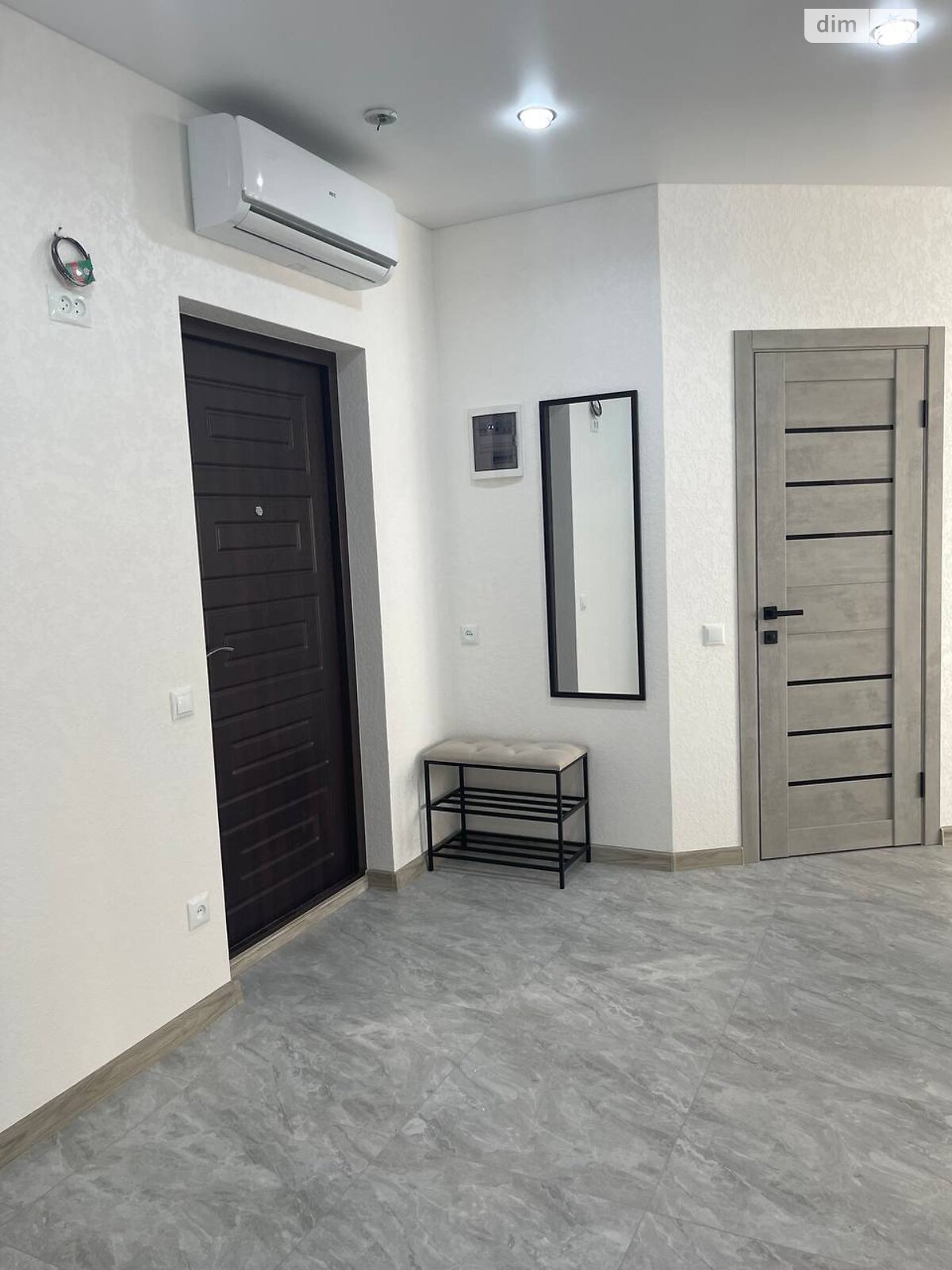 Продаж двокімнатної квартири в Крижанівка, на вул. Академіка Сахарова 3Д, фото 1 Продаж двокімнатної квартири в Крижанівка, на вул. Академіка Сахарова 3Д, фото 1